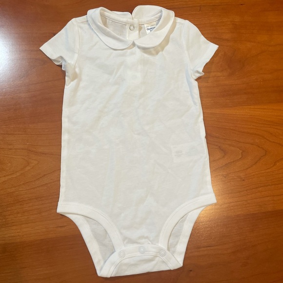 Oshkosh B’gosh Baby short-sleeved bodysuit 18M Made In Vietnam - Picture 1 of 3